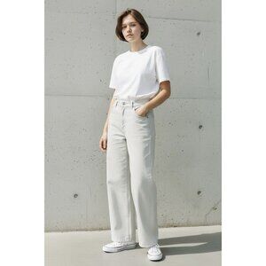 SO Super High Rise Wide Leg Jeans 13/31W Light Wash Distressed Casual Minimalist